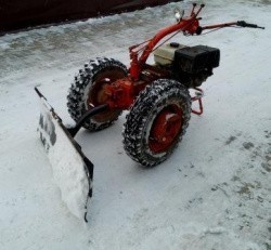 Отвал снега к мотоблоку МТЗ (Беларус)