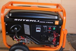 Бензогенератор Shtenli PRO 3900-S (3.3 кВт) с Электростартером